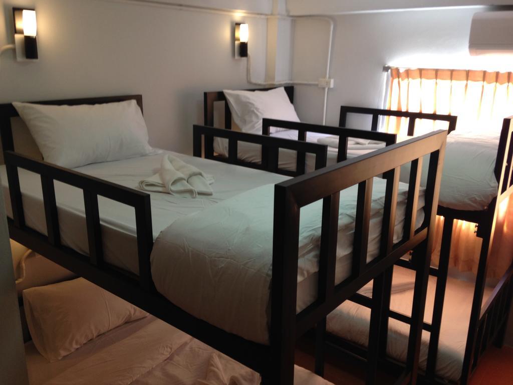 The Metallic Hostel Koh Lanta Bilik gambar
